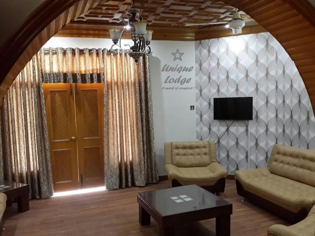 Unique Lodge Исламабад Екстериор снимка
