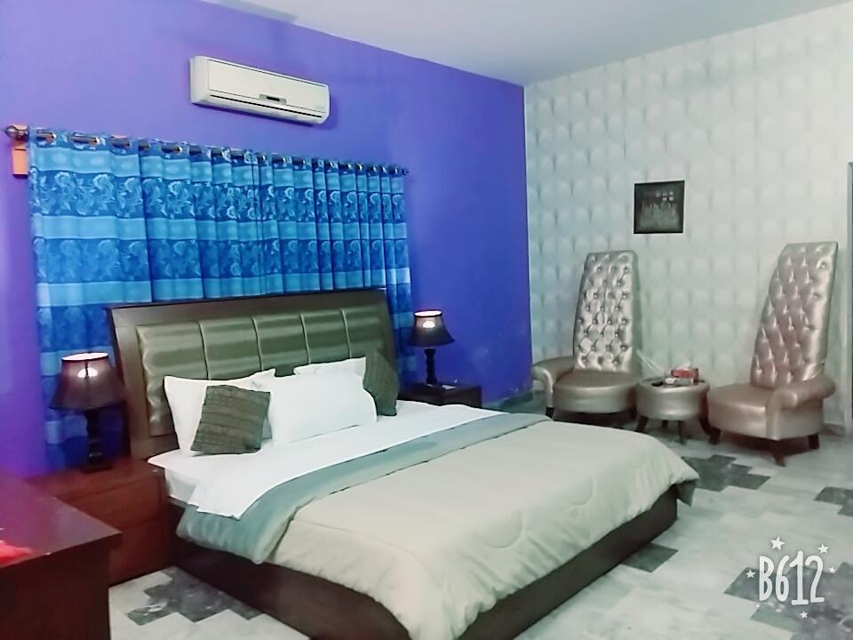 Unique Lodge Исламабад Екстериор снимка